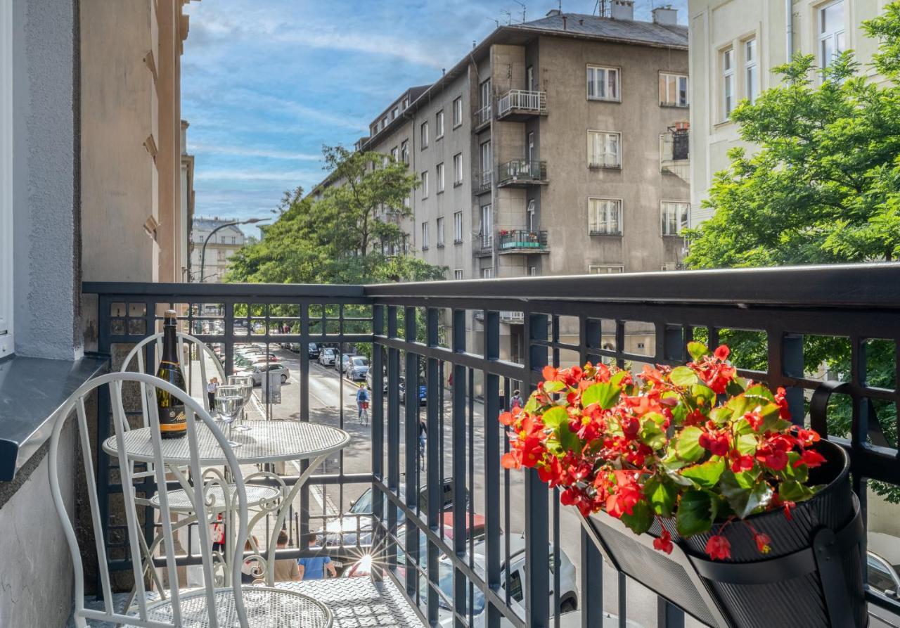 Premium Apartment In Parisian Style In The Heart Of Old Krakow Luaran gambar