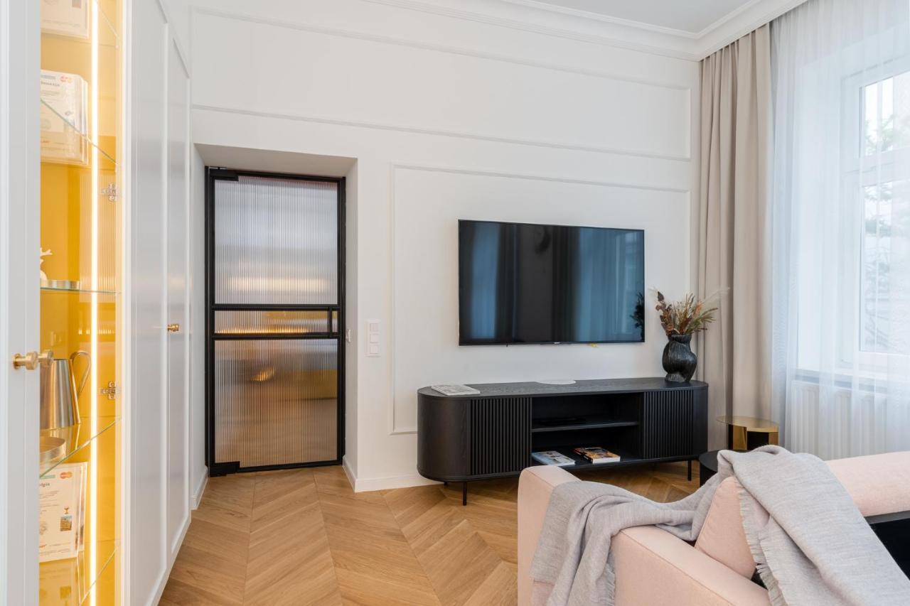 Premium Apartment In Parisian Style In The Heart Of Old Krakow Luaran gambar