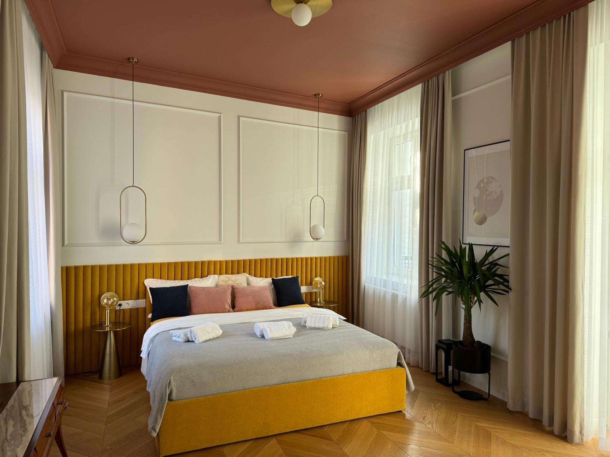 Premium Apartment In Parisian Style In The Heart Of Old Krakow Luaran gambar